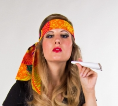 Set Hippie-Perücke mit Stirnband / Kopfband und Lennon / Nickelbrille