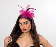 Haarschmuck Hut Kopfputz Fantasie Haarreif schwarz oder pink